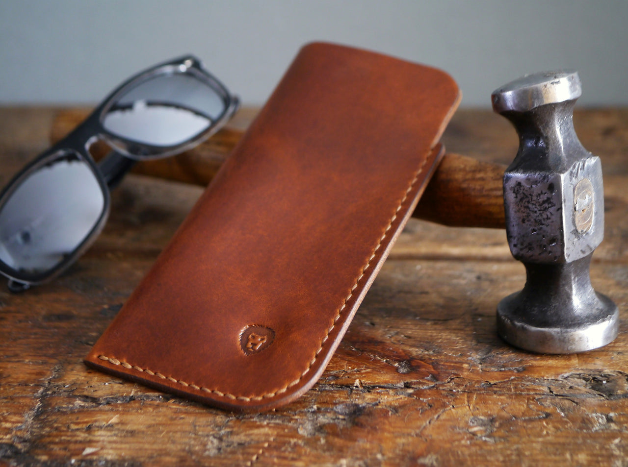 Leather Sunglasses Case - Antique Tan