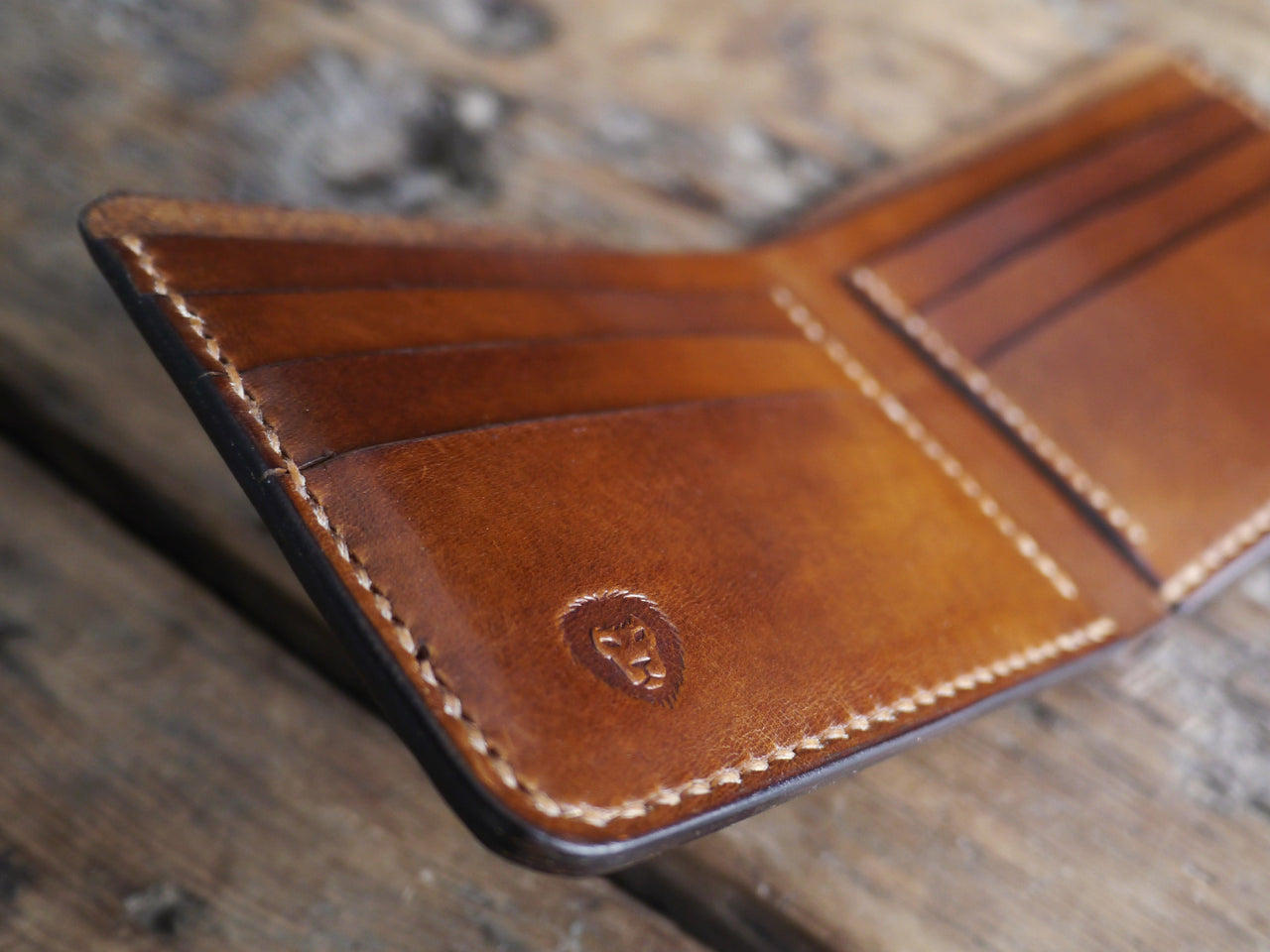 Bifold Leather Wallet - Walnut Brown
