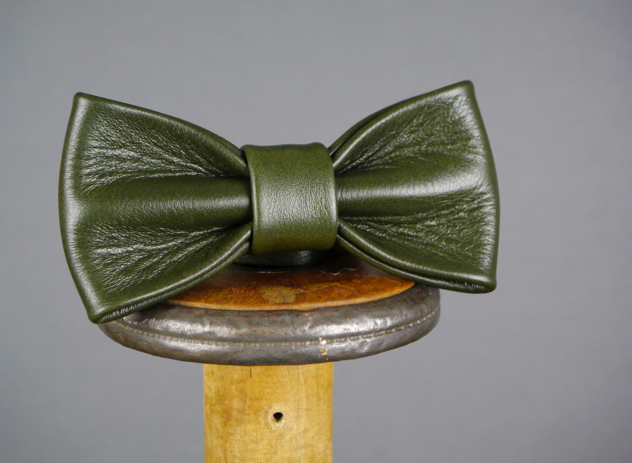 Leather Bow Tie - Racing Green